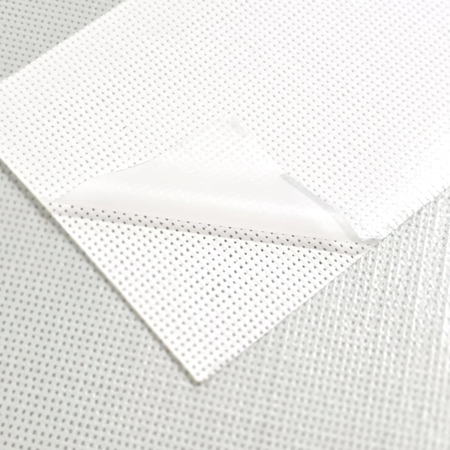 Custom Mesh Banner Printing – Wind-Resistant Outdoor Mesh Vinyl Banners