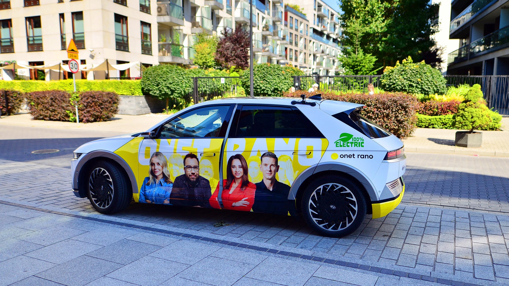 Car Wrap Printing Film – LG 014G Air-Release Vinyl RedPrinting.com